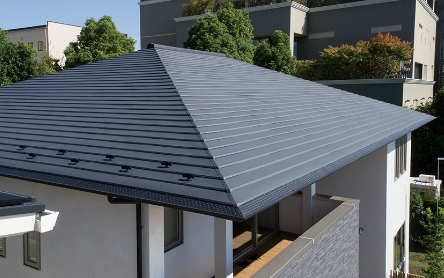 一般住宅の金属屋根